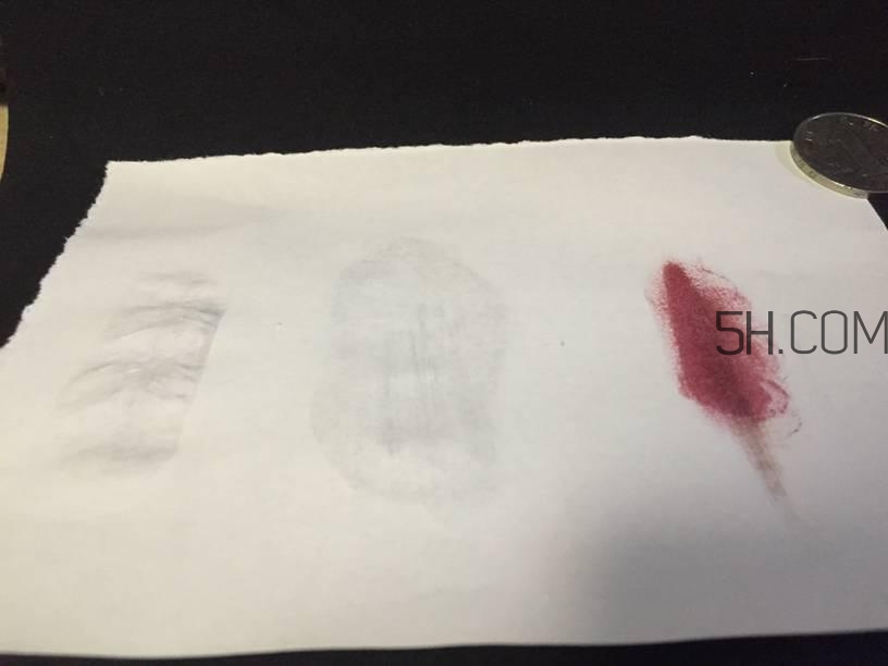 彼得羅夫娃娃臉面霜和嬌韻詩瘦臉精華哪個好? 彼得羅夫娃娃臉面霜和嬌韻詩瘦臉精華哪個好?