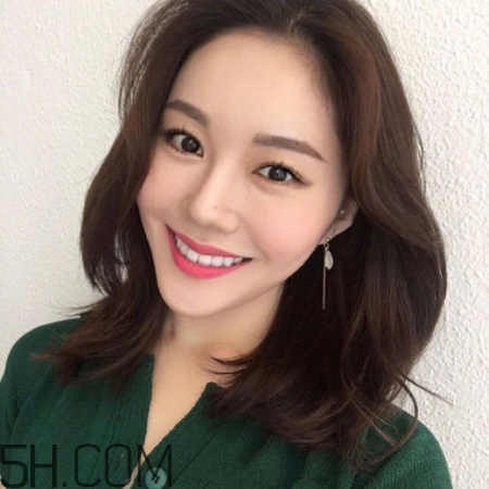 齊肩燙發(fā)圖片大全 齊肩燙發(fā)發(fā)型圖片女 齊肩燙發(fā)圖片大全 齊肩燙發(fā)發(fā)型圖片女