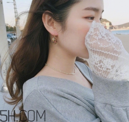 長卷發(fā)發(fā)型圖片女2022 長卷發(fā)圖片女神范 長卷發(fā)發(fā)型圖片女2022 長卷發(fā)圖片女神范