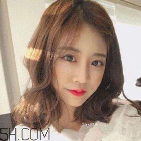 齊肩燙發(fā)圖片大全 齊肩燙發(fā)發(fā)型圖片女 齊肩燙發(fā)圖片大全 齊肩燙發(fā)發(fā)型圖片女