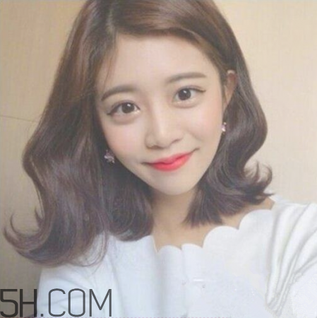 齊肩燙發(fā)圖片大全 齊肩燙發(fā)發(fā)型圖片女 齊肩燙發(fā)圖片大全 齊肩燙發(fā)發(fā)型圖片女