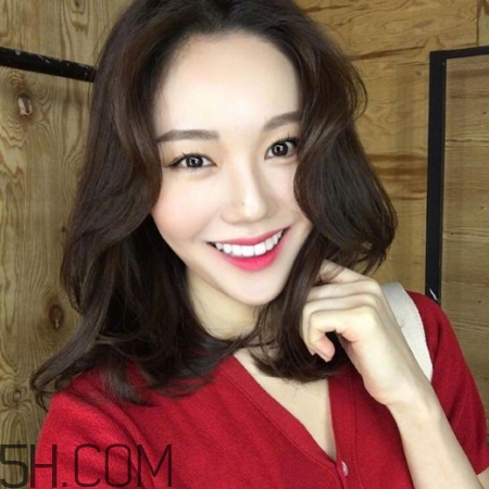 齊肩燙發(fā)圖片大全 齊肩燙發(fā)發(fā)型圖片女 齊肩燙發(fā)圖片大全 齊肩燙發(fā)發(fā)型圖片女