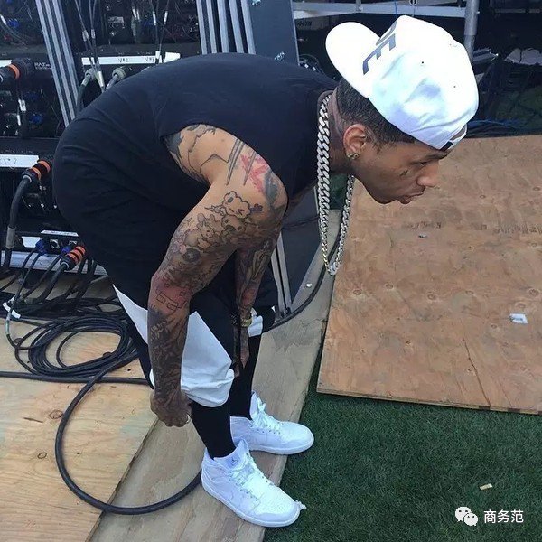 小白鞋哪個牌子好_2022小白鞋品牌排行榜 小白鞋哪個牌子好_2022小白鞋品牌排行榜