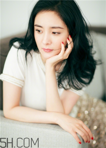 灰指甲會(huì)疼嗎？灰指甲會(huì)自愈嗎？