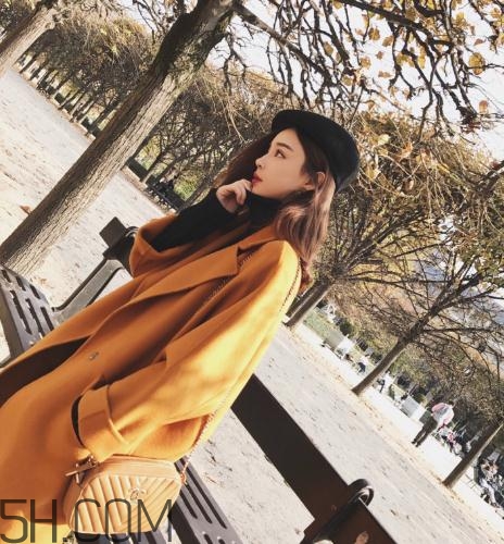 羊毛大衣掉毛正常嗎？羊毛大衣掉毛怎樣處理？