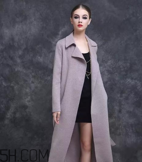 羊毛大衣可以熨燙嗎？羊毛大衣怎么熨燙？