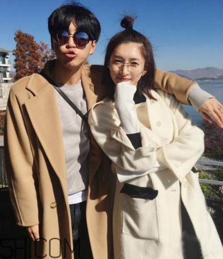 羊毛大衣能淋雨嗎？羊毛大衣可以暴曬嗎？