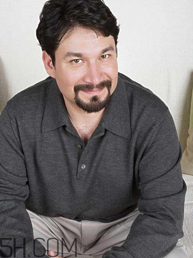 肺氣腫喝什么茶最好？肺氣腫喝什么湯好？