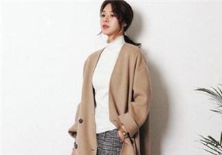 羊毛大衣掉色正常嗎？羊毛大衣掉色怎么辦？