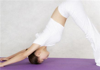 更年期練瑜伽的好處？冬季練瑜伽穿什么衣服？