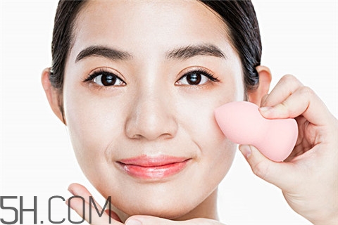 粉刺需要針清嗎？粉刺需要去角質(zhì)嗎？