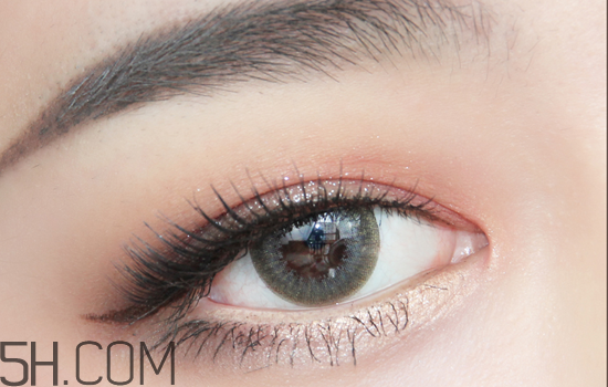 蜜桃約會(huì)妝怎么畫(huà)_橘色約會(huì)妝容教程 蜜桃約會(huì)妝怎么畫(huà)_橘色約會(huì)妝容教程