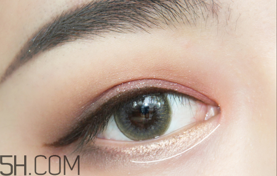 蜜桃約會(huì)妝怎么畫(huà)_橘色約會(huì)妝容教程 蜜桃約會(huì)妝怎么畫(huà)_橘色約會(huì)妝容教程