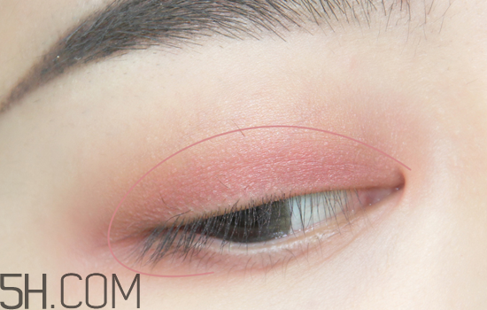 蜜桃約會(huì)妝怎么畫(huà)_橘色約會(huì)妝容教程 蜜桃約會(huì)妝怎么畫(huà)_橘色約會(huì)妝容教程