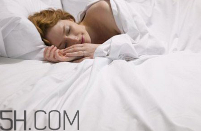 睡眠不好的危害有哪些？晚上如何快速入睡？