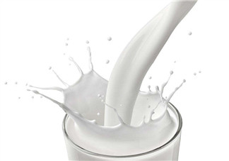 牛奶和什么水果一起吃？牛奶保質(zhì)期一般多久？