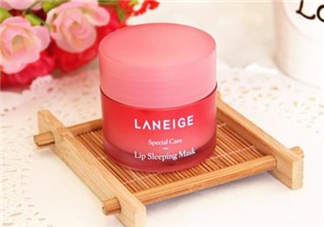 蘭芝唇膜哪個味道好聞？蘭芝唇膜哪個顏色好用？