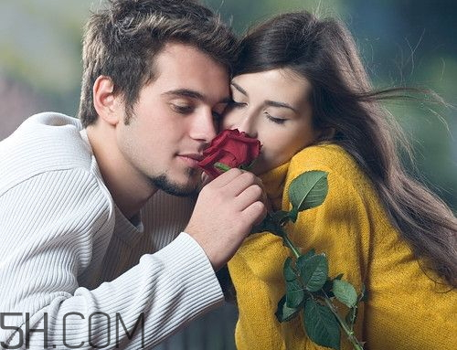 女生說(shuō)我想吃你什么意思 我想吃了你是什么意思 女生說(shuō)我想吃你什么意思 我想吃了你是什么意思