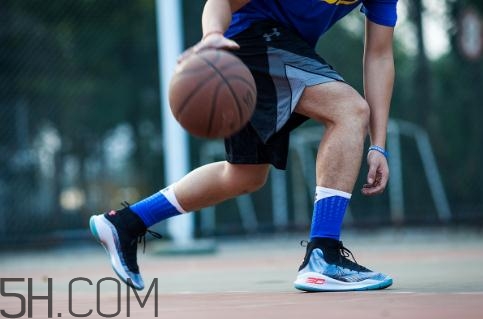 under armour curry 4實(shí)戰(zhàn)測評怎么樣？