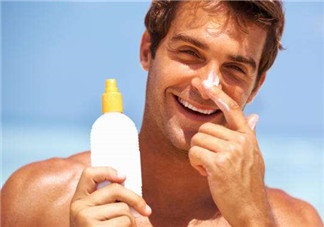 男士防曬霜有什么用？防曬噴霧的使用步驟