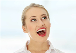 烤瓷牙可以帶牙套嗎？烤瓷牙可以只做門牙嗎？