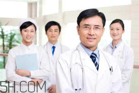 肝硬化對視力有影響嗎？肝硬化對結(jié)腸有影響嗎？