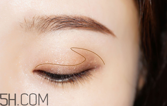 國(guó)產(chǎn)彩妝排行榜前十名 新手化妝詳細(xì)步驟和技巧圖解 國(guó)產(chǎn)彩妝排行榜前十名 新手化妝詳細(xì)步驟和技巧圖解