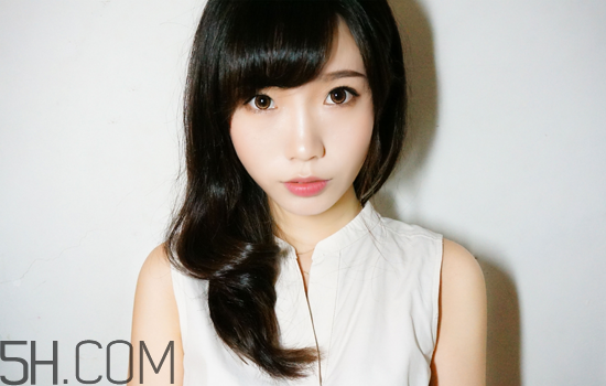 國(guó)產(chǎn)彩妝排行榜前十名 新手化妝詳細(xì)步驟和技巧圖解 國(guó)產(chǎn)彩妝排行榜前十名 新手化妝詳細(xì)步驟和技巧圖解