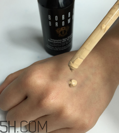 芭比波朗重蟲(chóng)草粉底液色號(hào) bobbi brown蟲(chóng)草粉底液評(píng)測(cè) 芭比波朗重蟲(chóng)草粉底液色號(hào) bobbi brown蟲(chóng)草粉底液評(píng)測(cè)