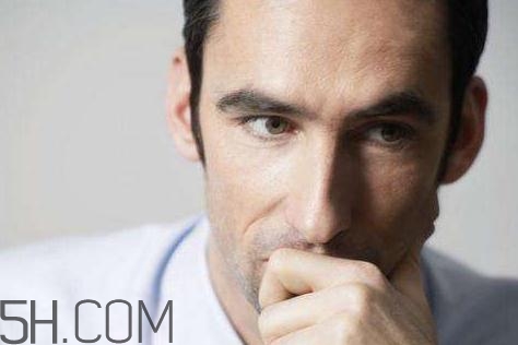 睪丸炎會(huì)發(fā)燒嗎？睪丸炎會(huì)引起腰痛嗎？