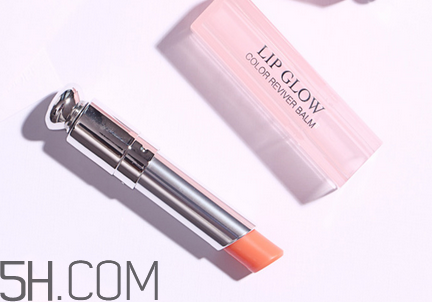 潤唇膏排行榜前十名 平價(jià)好用的潤唇膏推薦 潤唇膏排行榜前十名 平價(jià)好用的潤唇膏推薦