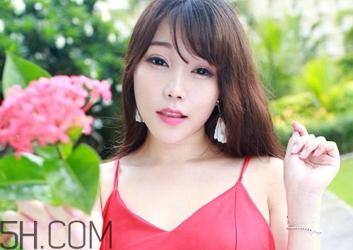 早上起來(lái)尿液呈茶褐色是怎么回事_得了什么病 早上起來(lái)尿液呈茶褐色是怎么回事_得了什么病