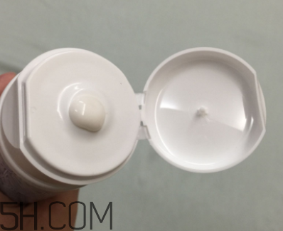 悅木之源夏威夷礦泉水冰潤乳怎么樣_好用嗎 悅木之源夏威夷礦泉水冰潤乳怎么樣_好用嗎