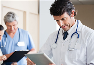 蕁麻疹是免疫力低下嗎？蕁麻疹是血液?jiǎn)栴}嗎？