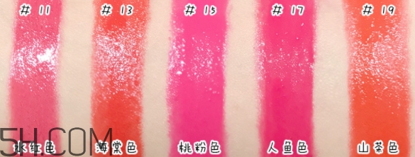 稚優(yōu)泉細管口紅色號 稚優(yōu)泉細管口紅試色