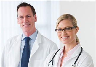 老花眼能恢復正常嗎？老花眼可以考駕照嗎？