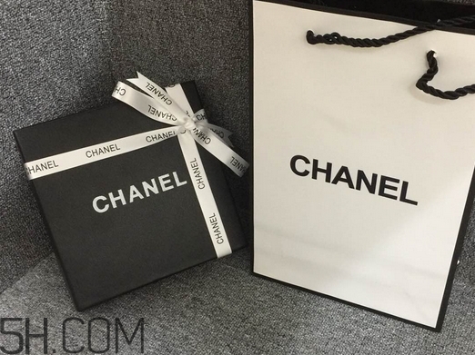 香奈兒氣墊香水好用嗎_香奈兒氣墊香水上市時間 香奈兒氣墊香水好用嗎_香奈兒氣墊香水上市時間