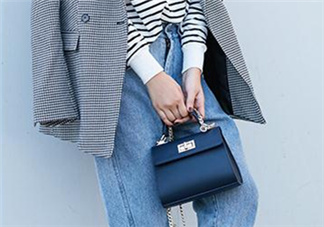 牛皮包包發(fā)霉怎么清洗？牛皮包包味道很大怎么辦？