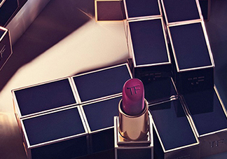 tf口紅干嗎？tf口紅滋潤(rùn)和啞光區(qū)別