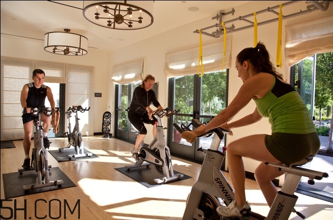 騎動感單車能瘦肚子嗎？騎動感單車瘦肚子的方法有哪些？