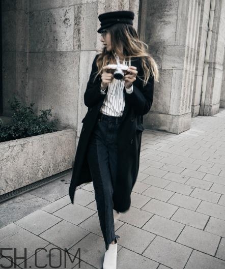 羊絨大衣搭配什么褲子好看？羊絨大衣搭配褲子圖片