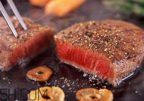 牛排要腌制嗎 牛排腌制多久 牛排要腌制嗎 牛排腌制多久