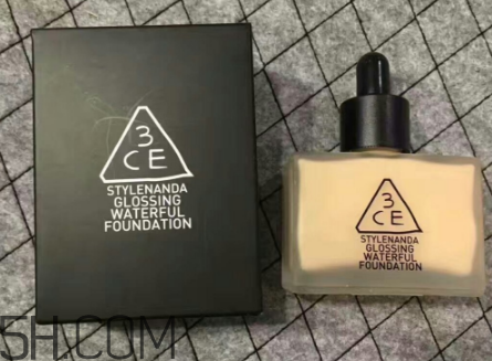 3ce粉底液好用嗎？3ce粉底液多少錢(qián)？