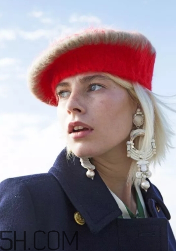 貝雷帽怎么戴？貝雷帽戴法圖解