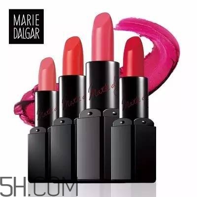 國產(chǎn)口紅排行榜10強(qiáng)2018 2018最火的十款口紅推薦 國產(chǎn)口紅排行榜10強(qiáng)2018 2018最火的十款口紅推薦