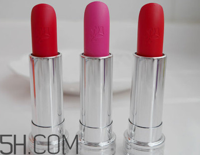 國產(chǎn)口紅排行榜10強(qiáng)2018 2018最火的十款口紅推薦 國產(chǎn)口紅排行榜10強(qiáng)2018 2018最火的十款口紅推薦