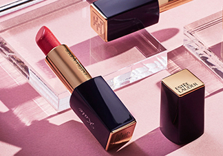 雅詩蘭黛唇膏大表姐色是什么色？適合黃皮嗎？