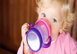 斷奶應該是怎樣的一個過程？斷奶的過程中要注意哪些問題？