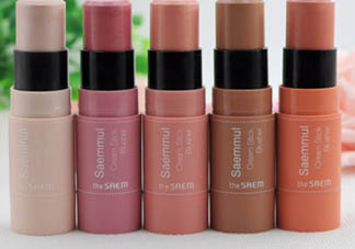 修容膏用什么刷子？從刷毛和刷型上分析