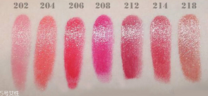 香奈兒細管潤唇膏 香奈兒細管潤唇膏